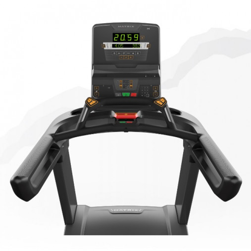 Беговая дорожка Matrix Performance. Консоль LED