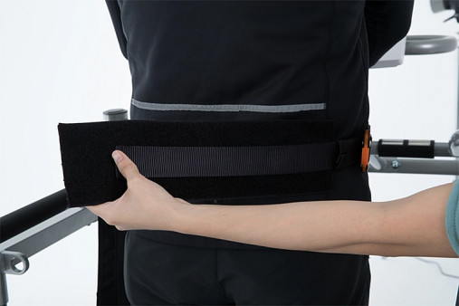 Реабилитационная беговая дорожка SPIRIT LW850 by DYACO (восстановление после инсульта