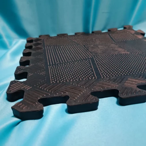 Коврик - 6 штук резиновый толщина 12 мм. под тренажер штангу гирю MB BARBELL форма пазл - спортивное напольное покрытие