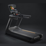 Matrix Performance Plus с консолью Touch Base Беговая дорожка