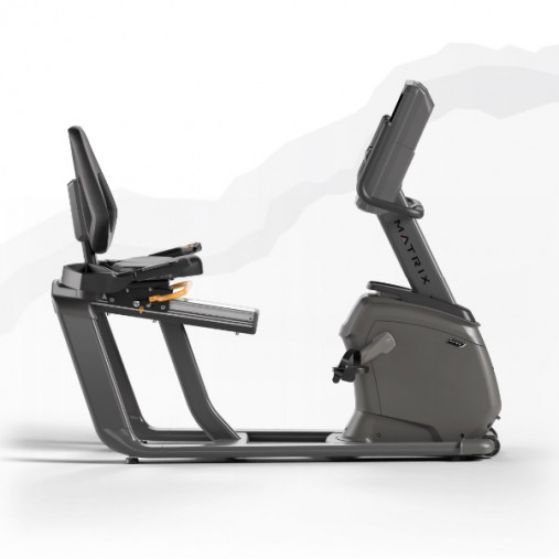 Горизонтальный велотренажер Matrix Lifestyle. Консоль Premium LED