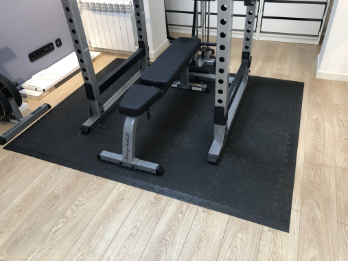 Универсальная регулируемая силовая скамья Body-Solid ProClub GFI21